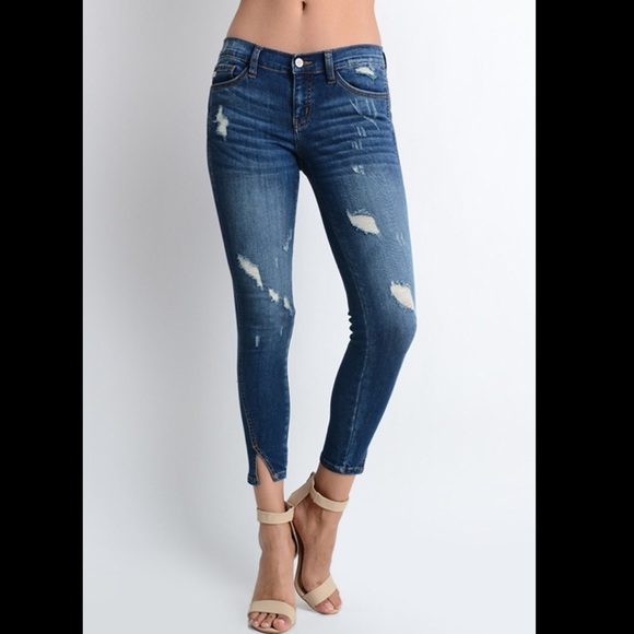 🌈 KanCan Destroyed Skinny Jeans - Picture 2 of 6